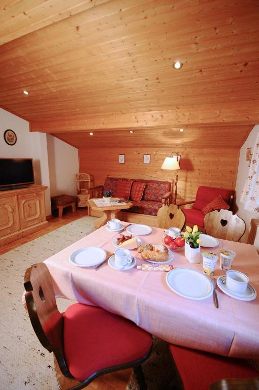 Ahnenhoefl Partenen Chambre photo